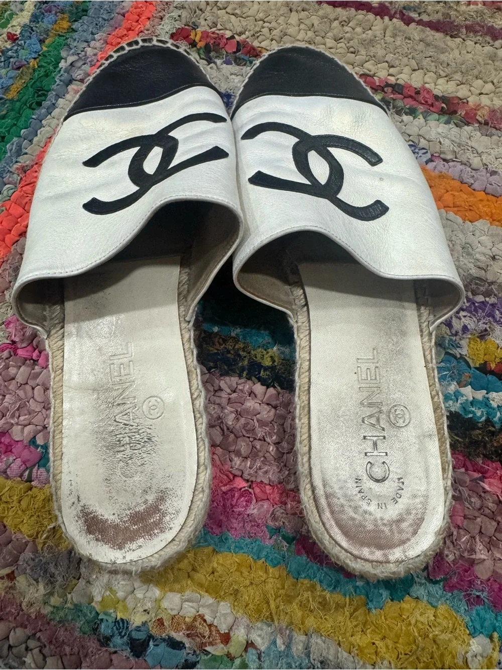 CHANEL White and Black Leather Espadrille Mules